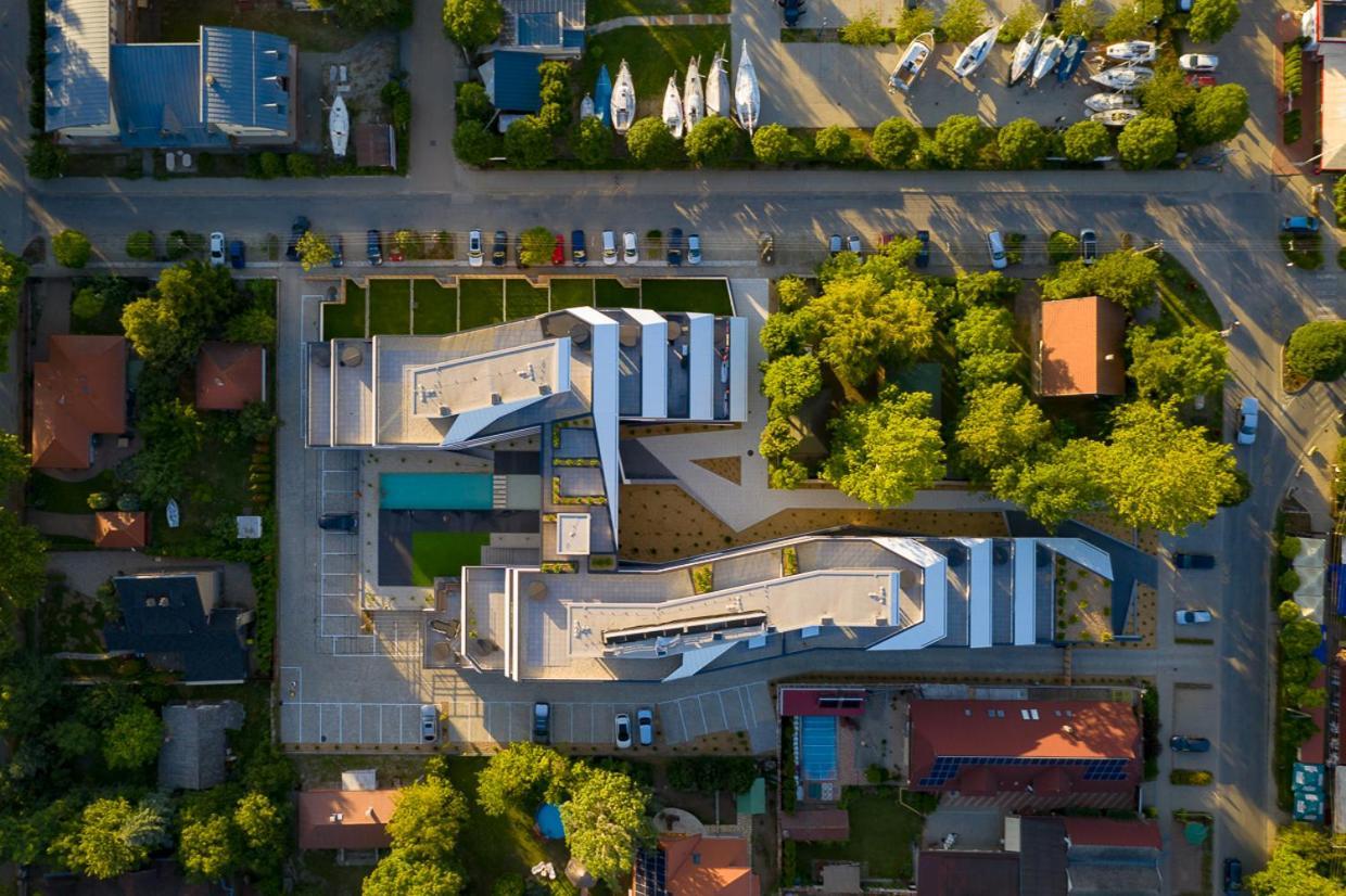 Marina Apartman Hotel Balatonszárszó المظهر الخارجي الصورة